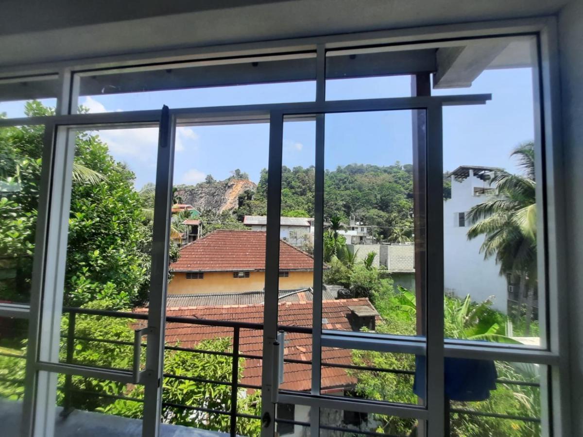 Bluefin Place To Stay Unawatuna Extérieur photo